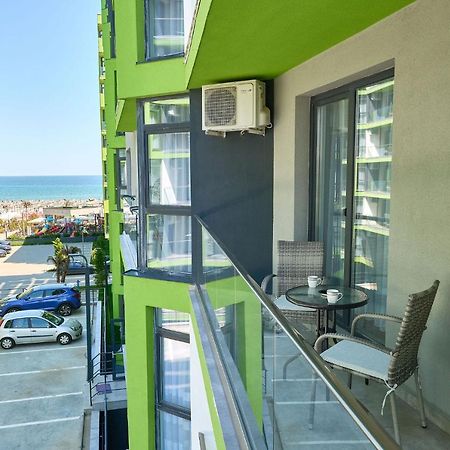 Orange Summer Apartment Spa Pools Beach Resort Mamaia Eksteriør bilde