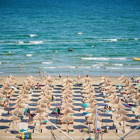 Orange Summer Apartment Spa Pools Beach Resort Mamaia Eksteriør bilde