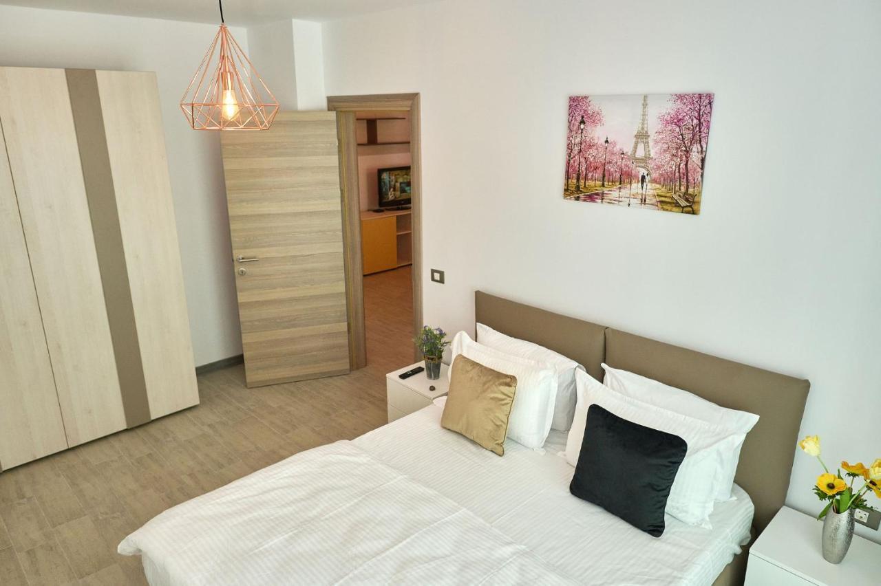 Orange Summer Apartment Spa Pools Beach Resort Mamaia Eksteriør bilde