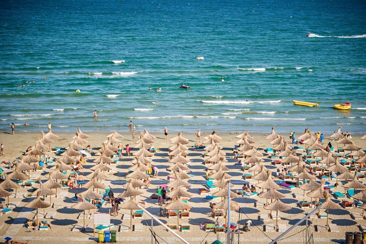 Orange Summer Apartment Spa Pools Beach Resort Mamaia Eksteriør bilde