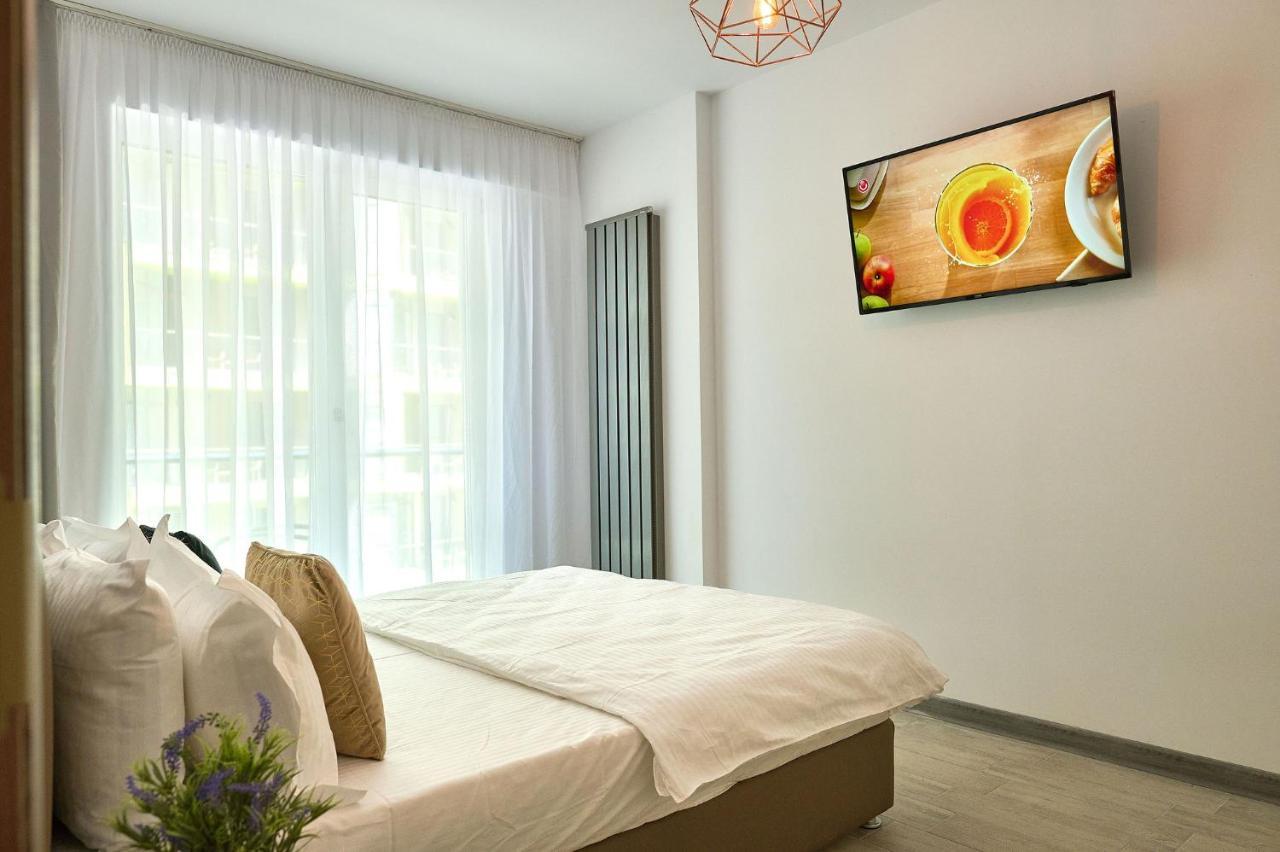 Orange Summer Apartment Spa Pools Beach Resort Mamaia Eksteriør bilde